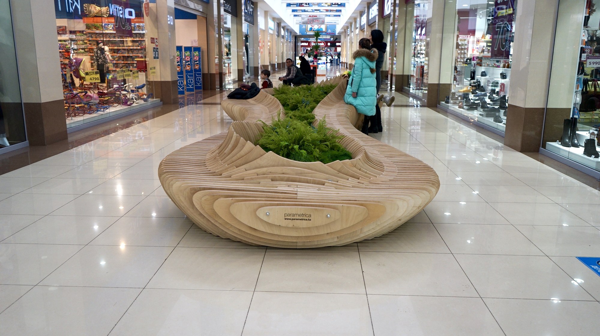 ADK Mall, Almaty — parametric bench Gi3.1 · photo 1 of 5