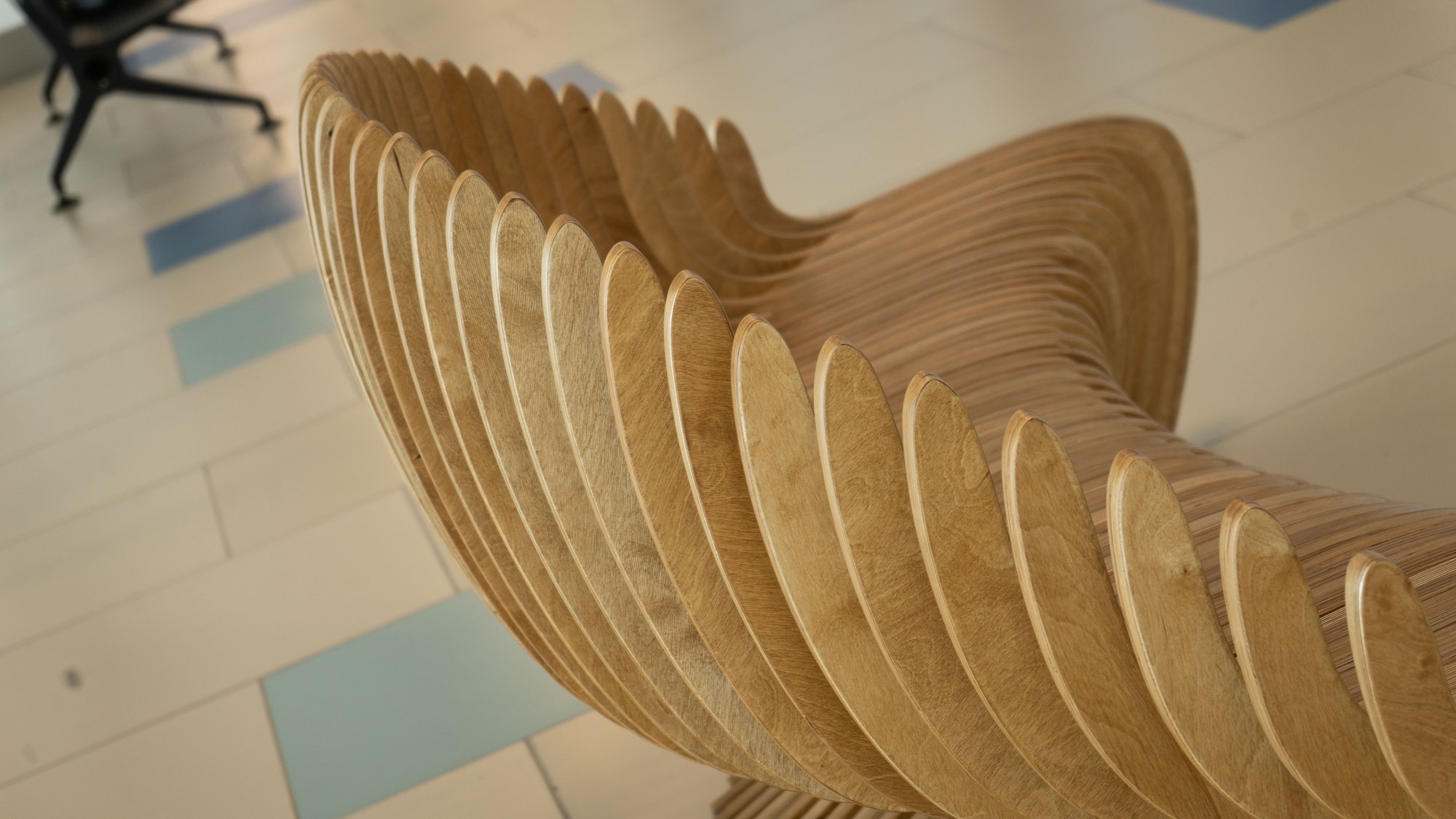 Parametric bench S4.18 at Almaty International Airport · photo 7 of 8