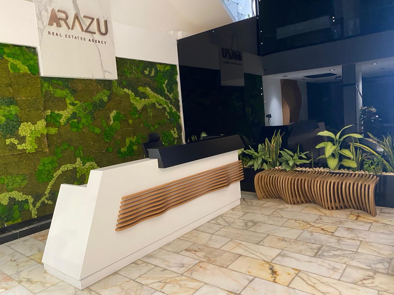Parametric bench T2.31 at EBLAL GROUP showroom Baghdad · photo 1 of 2