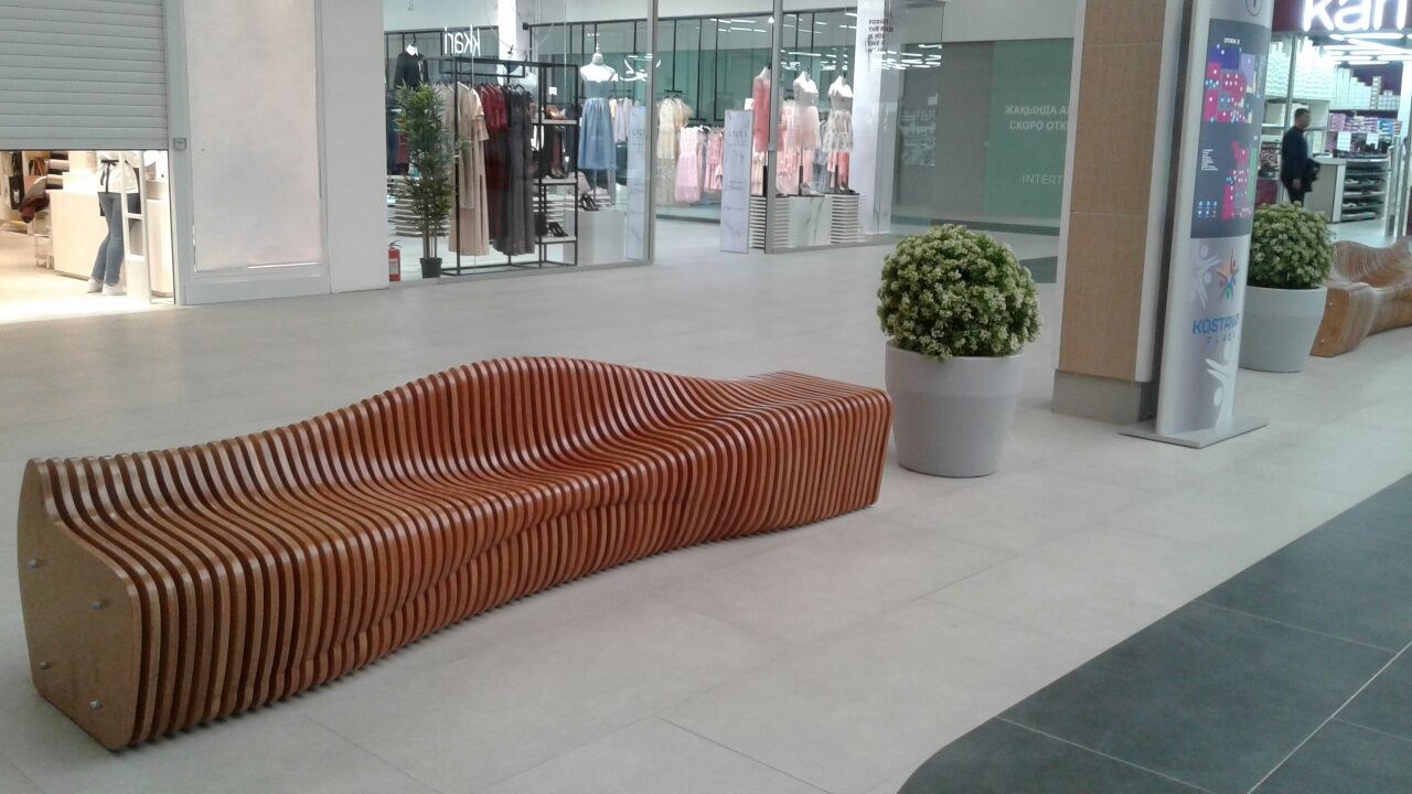 Parametric bench B2.4 at KOSTANAY PLAZA mall Kostanay · photo 4 of 7
