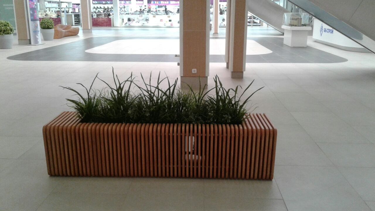 Parametric bench B2.4 at KOSTANAY PLAZA mall Kostanay · photo 5 of 7
