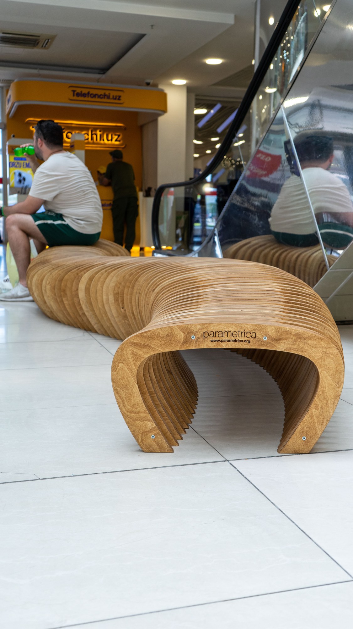 Parametric bench L2.1 at NEXT Mall Tashkent · photo 2 of 12