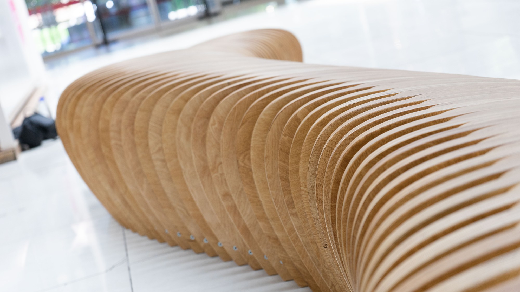 Parametric bench L2.1 at NEXT Mall Tashkent · photo 8 of 12