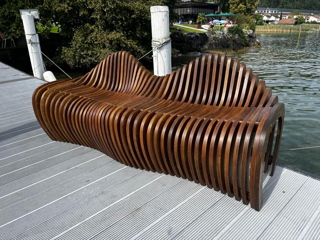 LAKE Lucern, Lucerne — parametric bench S3.32 · photo 3 of 7