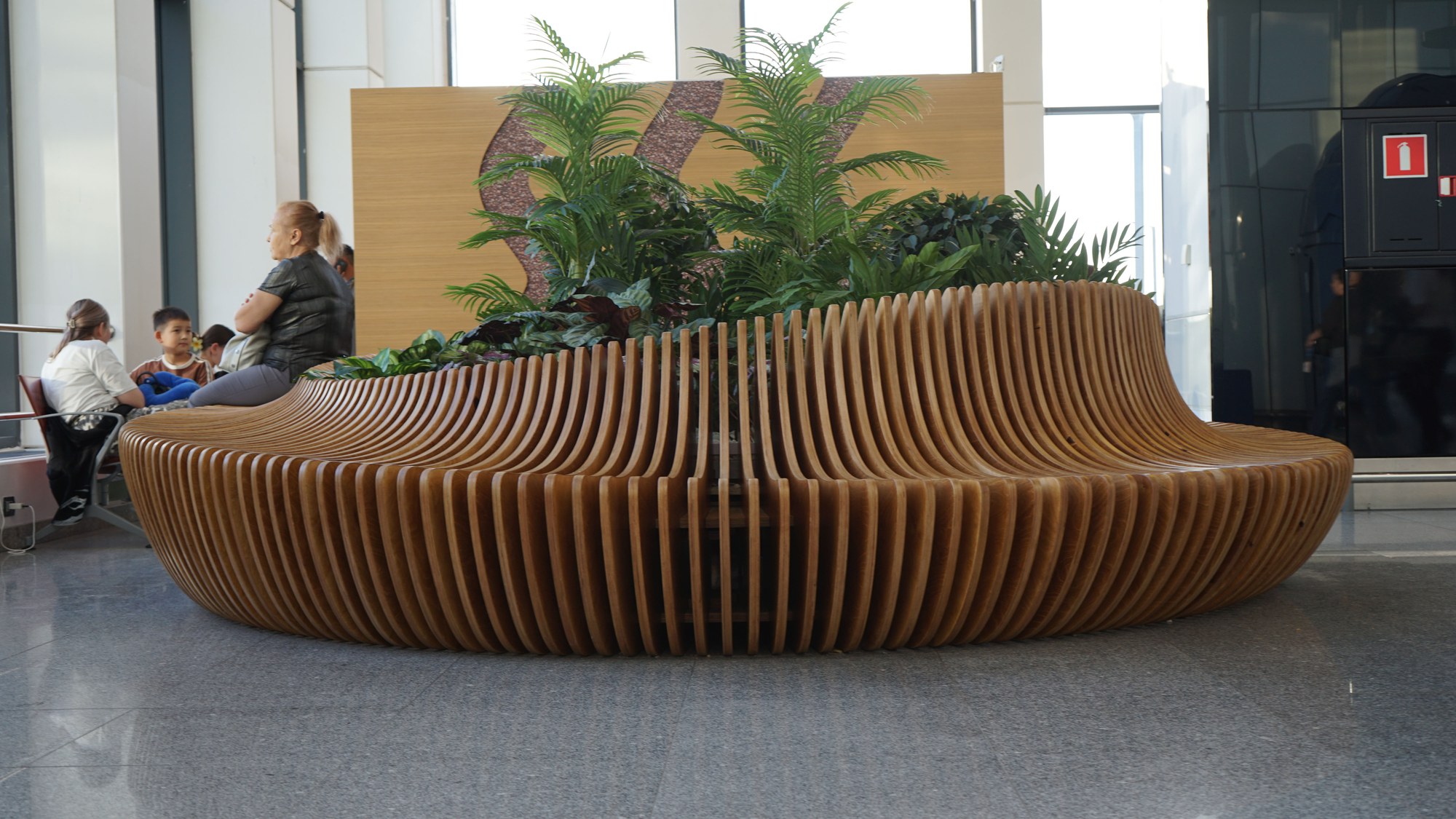 Parametric bench Gi-5.1 at Astana International Airport Astana · photo 1 of 9
