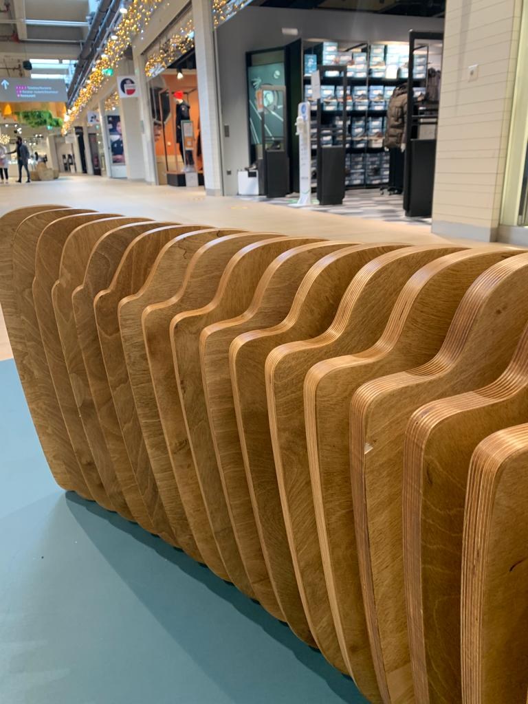 Outlet Aubonne — parametric bench F1.5 · photo 3 of 12